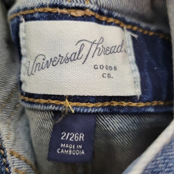 Universal Thread Medium Wash Skinny Overalls with Raw Hem, size 2/26R - Picture 5 of 6